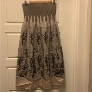 Strapless, one size. fits all